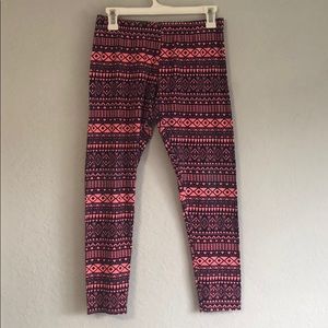 No Boundaries Patterned Leggings Size L